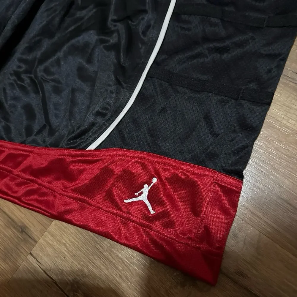 2012 Air Jordan Chicago Silky Dazzle Shiny Vintage Basketball 395417-012 Shorts